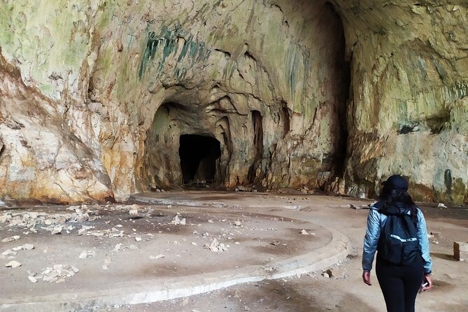 3 Caves tour - Saeva dupka , Eyes of God cave & Devetashka Cave - Guides can make or break a long day