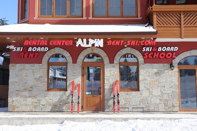 5-Day Ski Equipment Rental in Borovets - The people behind the counter