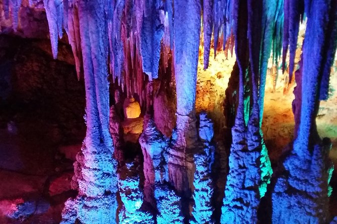 Belogradchik Full-day Tour from Sofia - Venetsa Cave, a compact stop with colorful formations