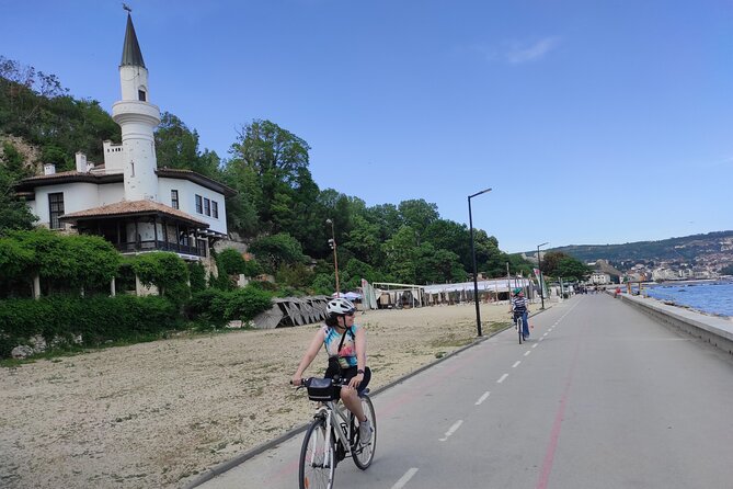 Bulgaria Cycling Day Tours - country & sea - What the guide adds to the day