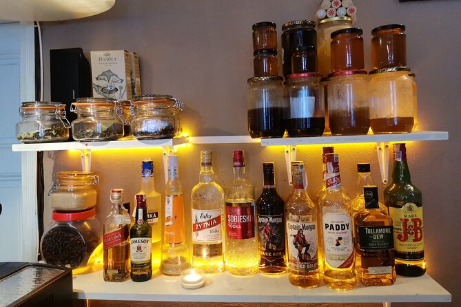 Bulgarian Prime Cuts and Wine Tour - Local wine and stories between bites