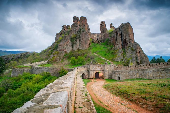 Day tour to the Natural wonders Belogradchik Rocks & Venetsa cave - Why this northwestern Bulgaria day trip is worth considering