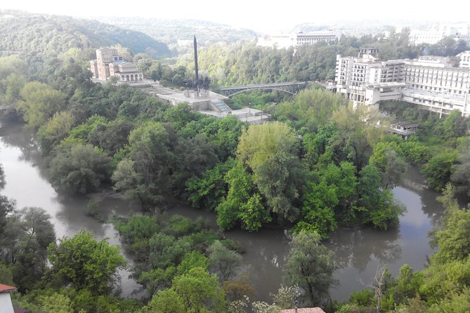Discover Veliko Tarnovo at Your Pace: Private or Self-guided tour - Samovodska Charshiya, the old craft quarter