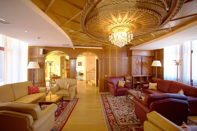 Edoardo Miroglio Private Boutique Winery Tour - Why this winery is worth the trip to Elenovo