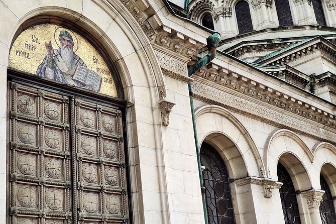 Guided Visit to Alexander Nevsky Cathedral - What the English explanation adds