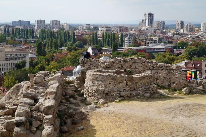 Plovdiv Old Town Self-Guided Audio Tour - How the audio format works for different kinds of visitors