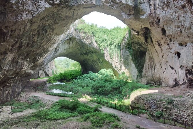 Private Day Trip to Krushuna Waterfalls and Devetashka Cave - Lunch and the shape of the nine-hour day