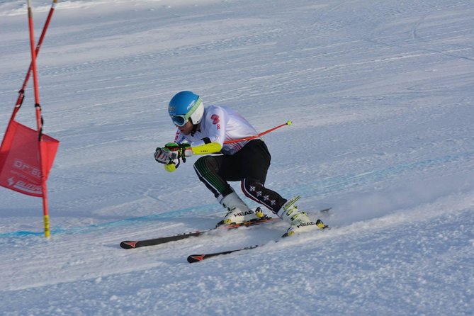 Private lessons in Bansko with former national ski racer - The instructors and teaching style