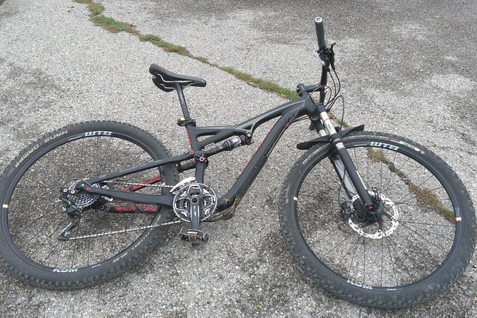 Private Mountain Biking in Vitosha from Sofia - A closer look at the four-hour flow