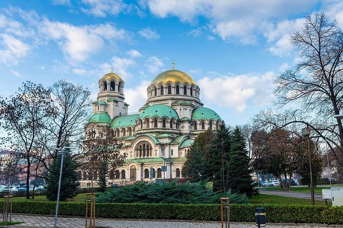 Private Premium One-way Transfer Sofia Airport to Hotel or back - Flight delays and waiting time
