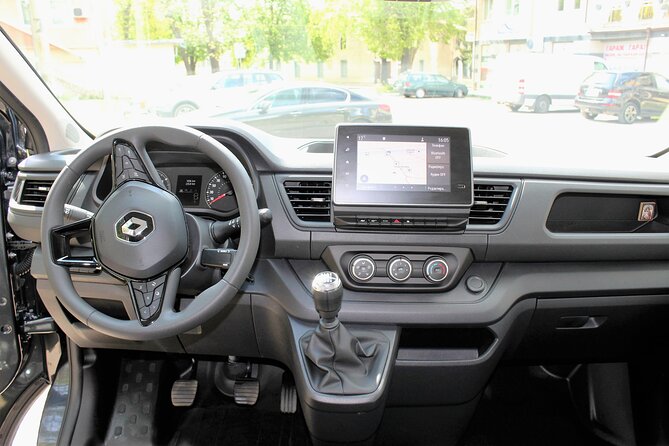PRIVATE return transfer from Sofia to Borovets - The Sofia to Borovets drive