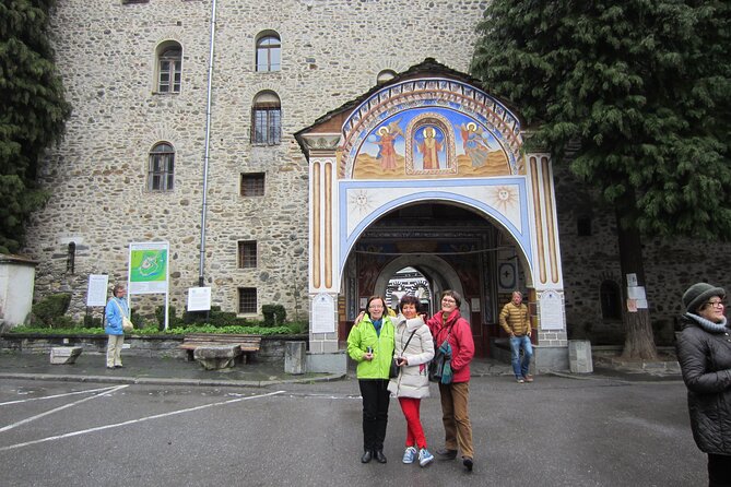 Rila Monastery and Wine Tasting Tour - Who should choose this experience