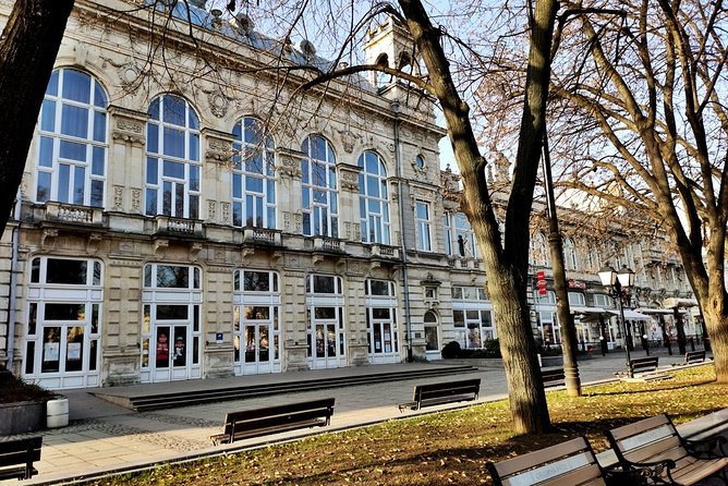 Self-Guided Ruse from Bucharest Tour - Orlova Chuka Cave: a separate 30-minute detour