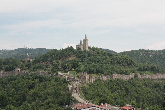 Self-guided Tour in Tsarevets Fortress - The climb to the upper fortress
