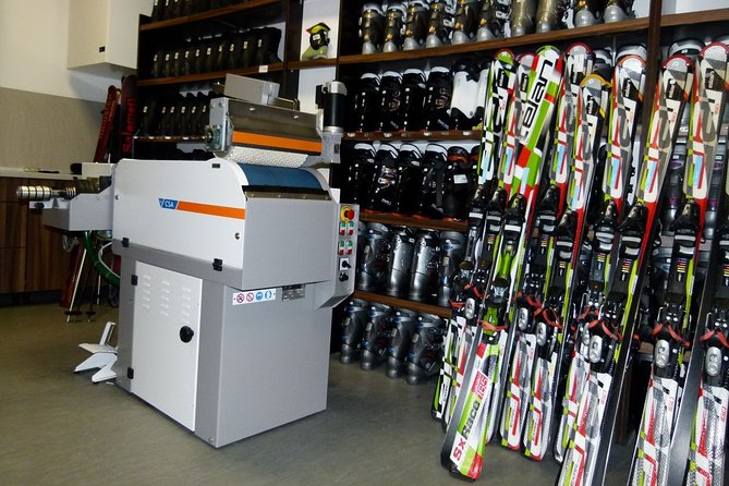 Ski and Snowboard Equipment servicing in Bansko - What happens during the service