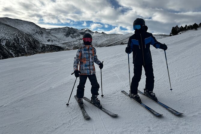 Ski and Snowboard lessons- Borovets ski resort - How the snowboard lessons build confidence