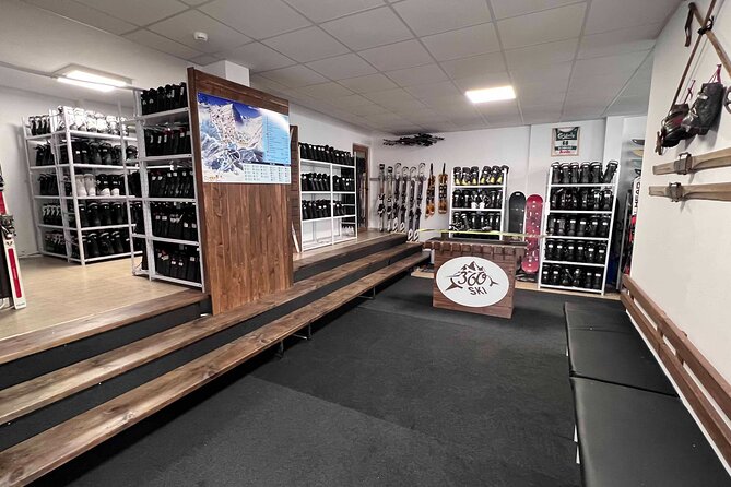 Ski and Snowboard Rental in Bansko - Starting beside Bansko’s gondola