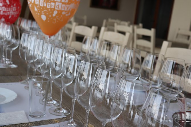 Special History And Wine Tour including Wine Tasting - Six wines, five Bulgarian food pairings