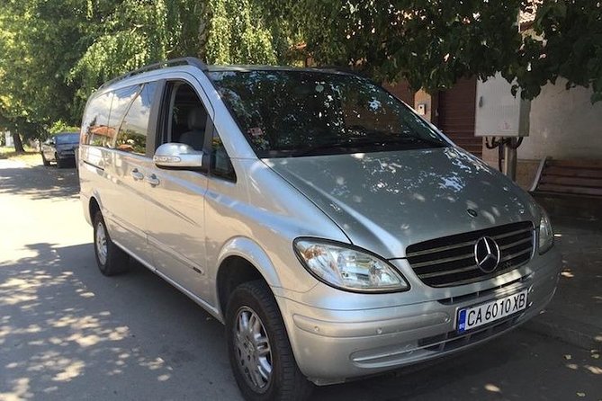 Transfer from the Sofia airport to your hotel in Sofia OR vice versa - Finding the Driver at Sofia Airport