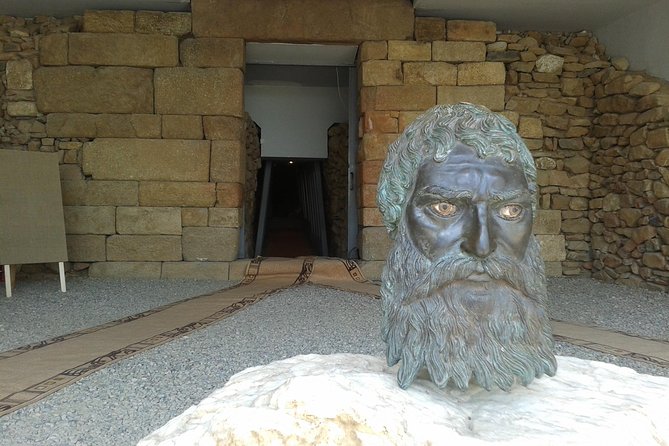Valley of the Thracian Kings, Hidden Treasures - Kazanlak’s UNESCO tomb and its painted chamber