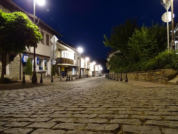 Veliko Tarnovo and Arbanasi Tour from Sofia - The guides are central to the experience