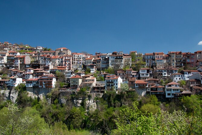 Veliko Tarnovo and Arbanassi Small-Group Day Trip from Sofia - Samovodskata Charshia and the craft side of town