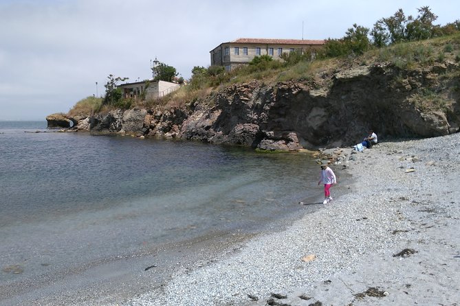 Visit the Unique & Only Bulgarian Black Sea Island Saint Anastasia - Boarding advice that can save trouble